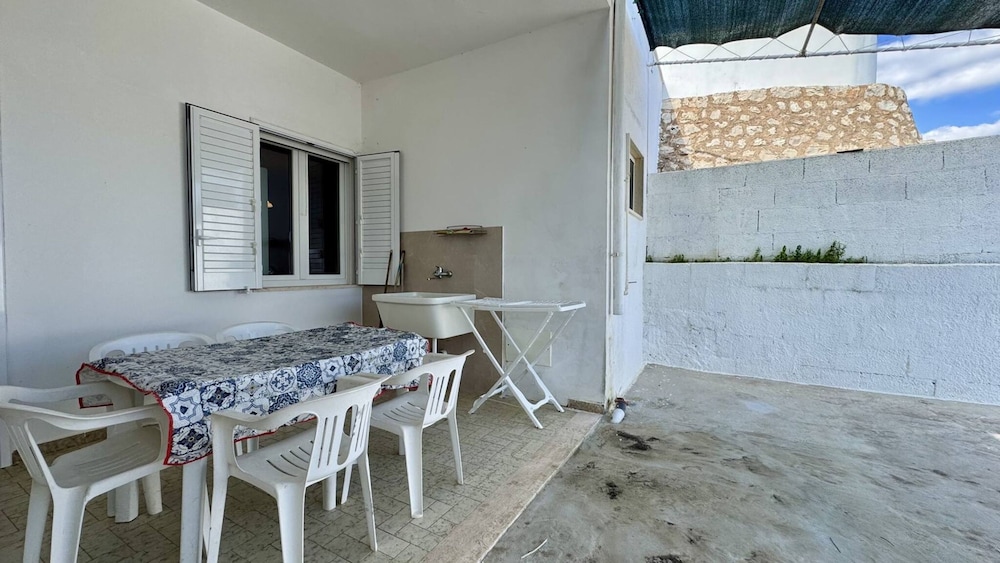 Villetta Marilena Sleeps 7 Torre Suda