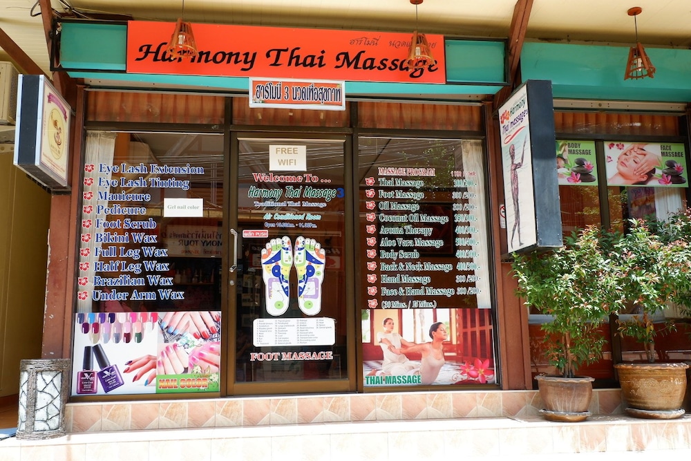 Harmony House - Hostel