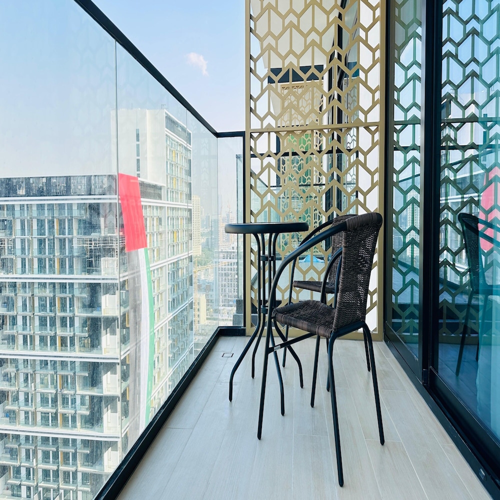 OYO HOME 1479 Premium 1-bed Apartment