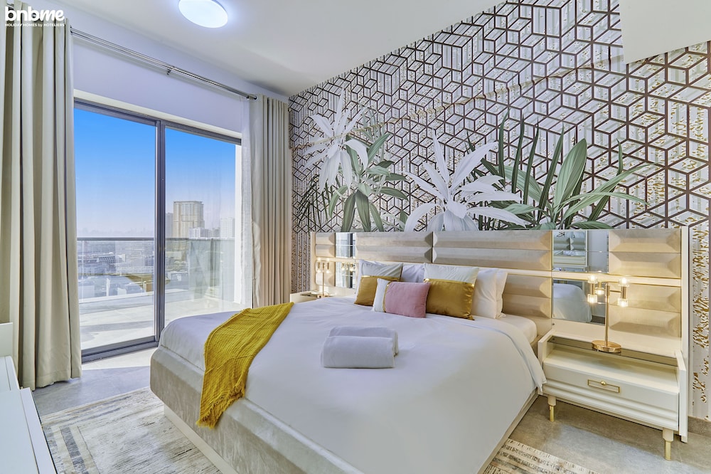 Lucky Residence - 1002 by bnbme homes