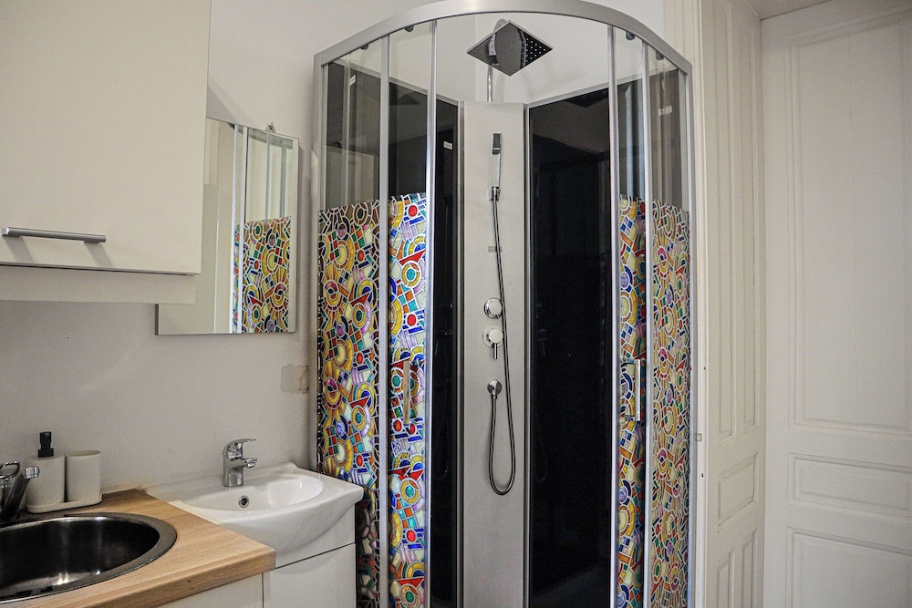Comfort 2BR Apt Long Stay Friendly