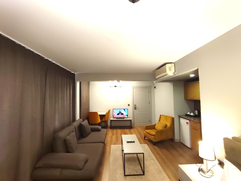 Galata World Otel - Image 16