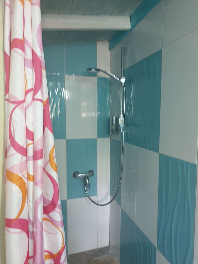 Seawind Cottages