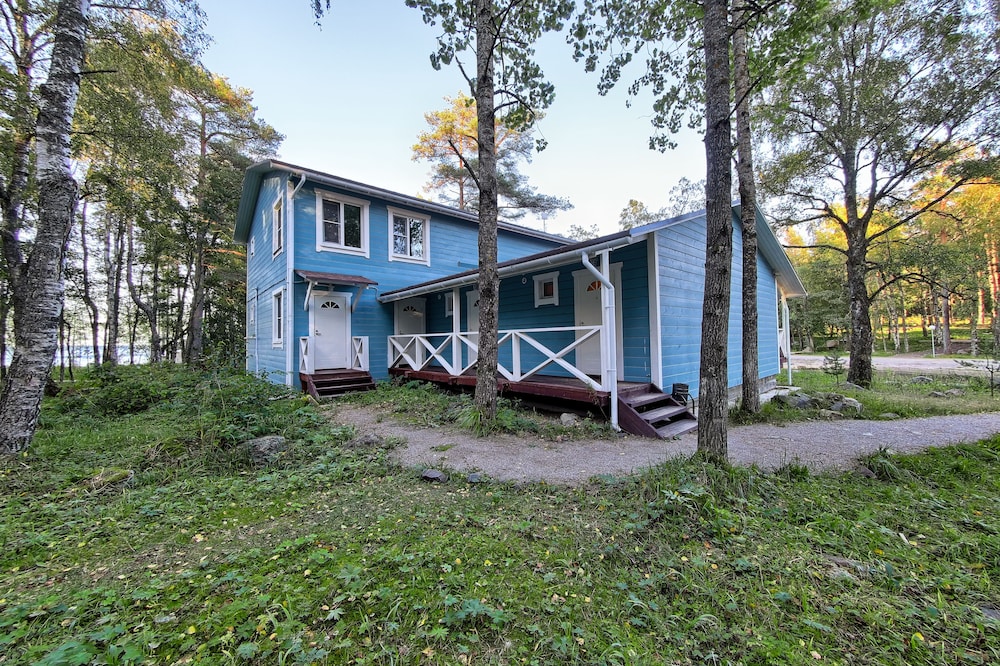 LADOGA OZERO hotel