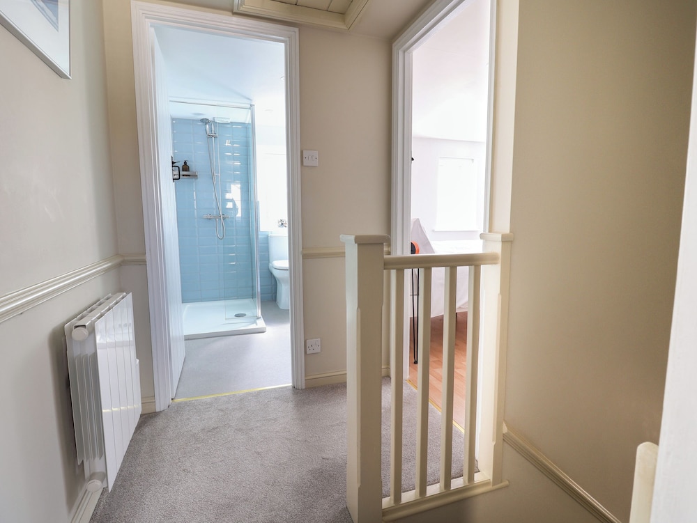 8 Biddlecombe Orchard