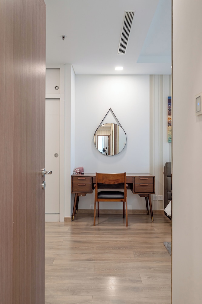 Landmark 81 & Vinhomes - ZEN Saigon Citypoint.