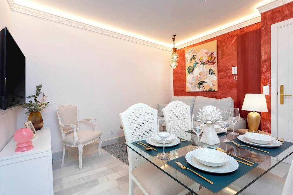 Exclusive Apartment in Seville.plaza del Museo 001