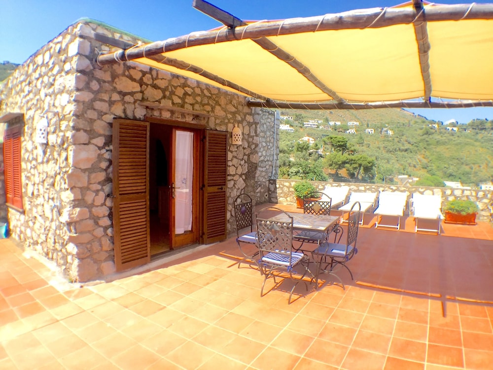 Marina Del Cantone Chalet photo 3