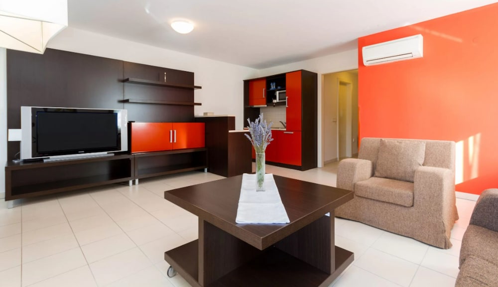 Marina Portorož Family Friendly Apartment 3