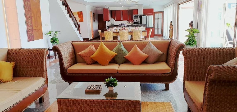 Le Chada Villa view 2