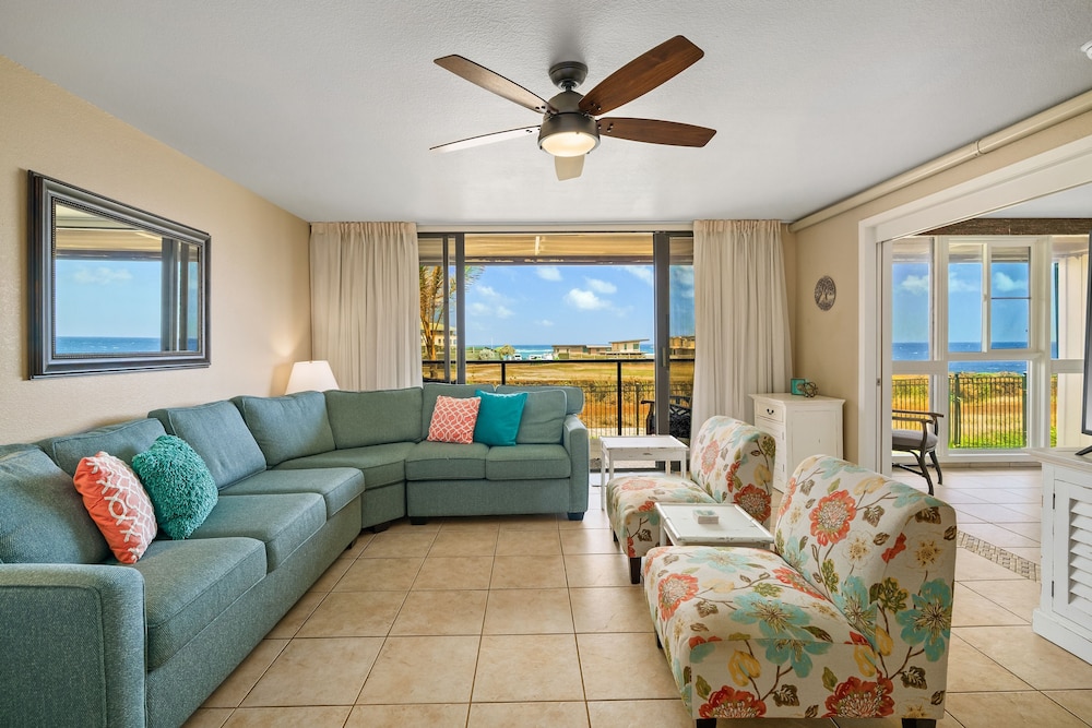 Kauai Makahuena 4202 2 Bedroom Condo