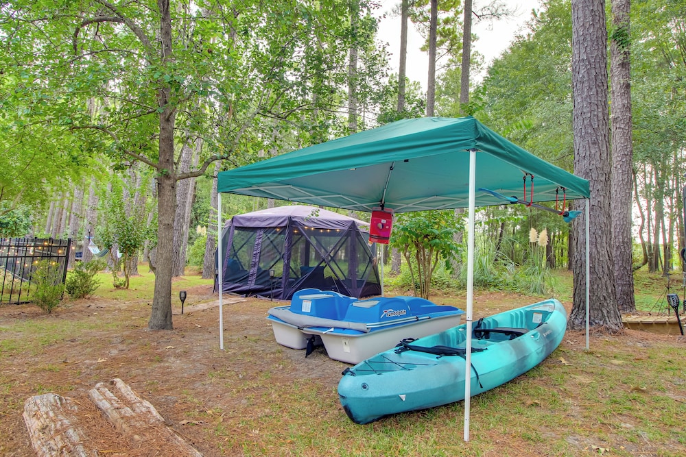 'georgia's Nature Retreat' on Old Mill Pond!