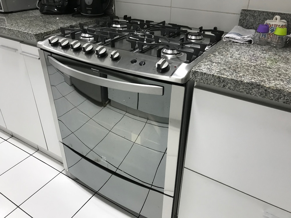 ALU Apartments - Miraflores Boardwalk