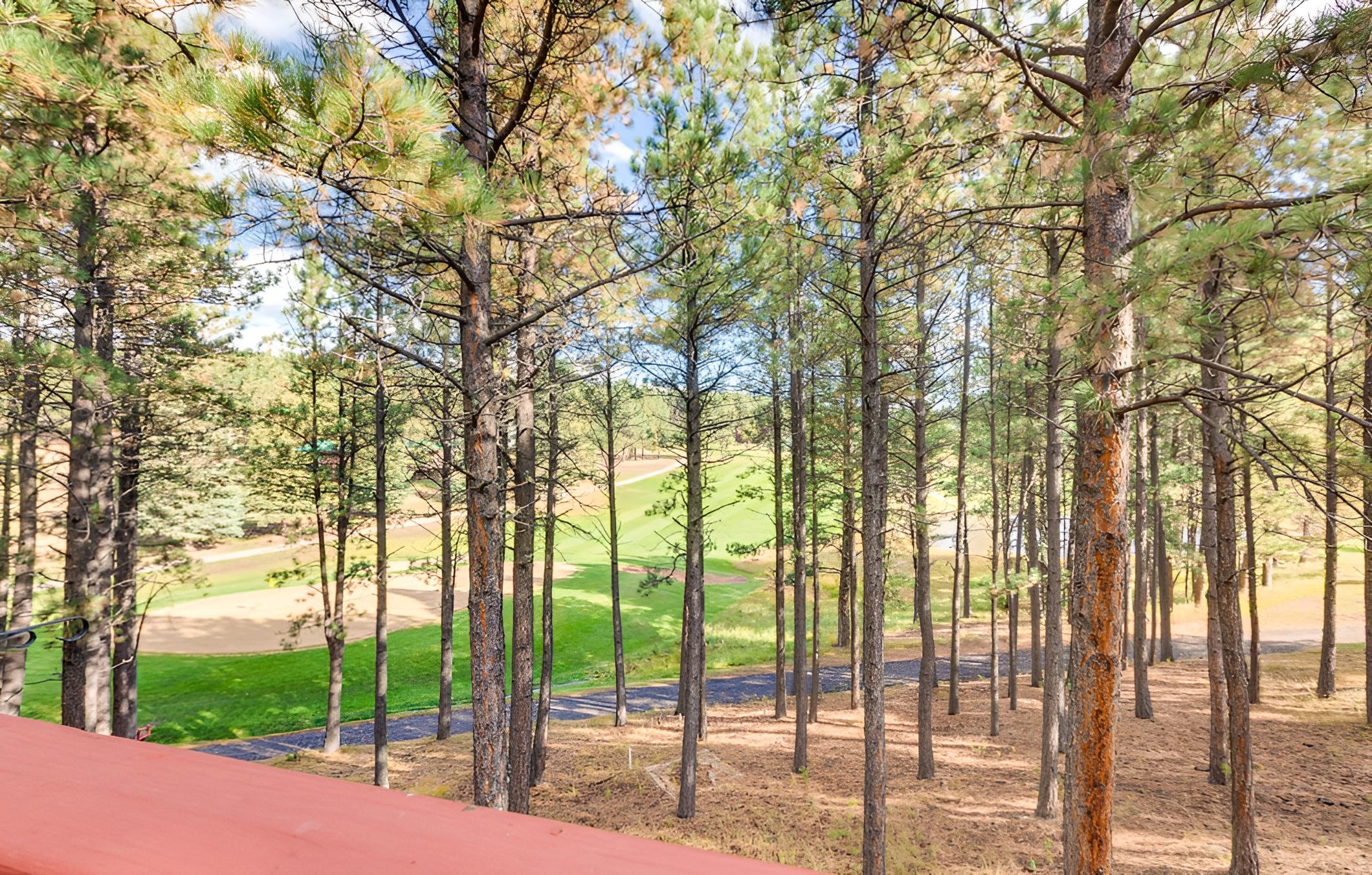 Cozy Angel Fire Escape w/ Golf Course Views! view 2