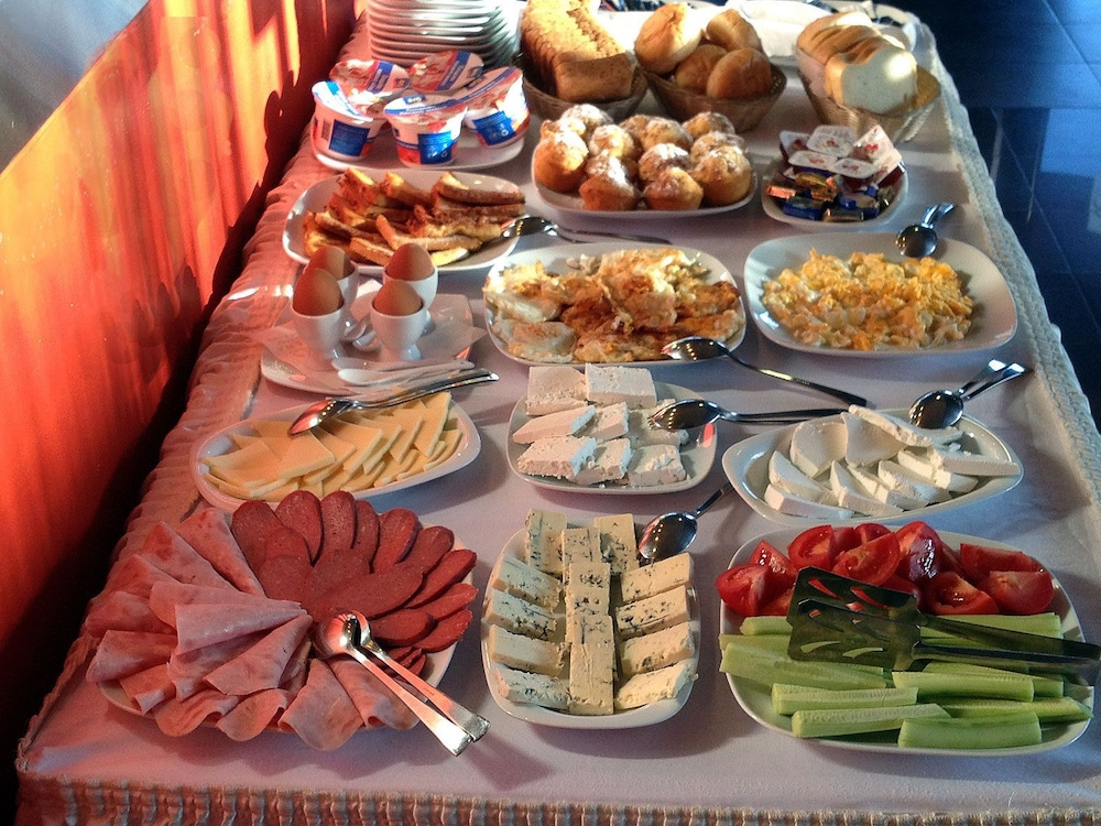 Hotel Mone - Image 1