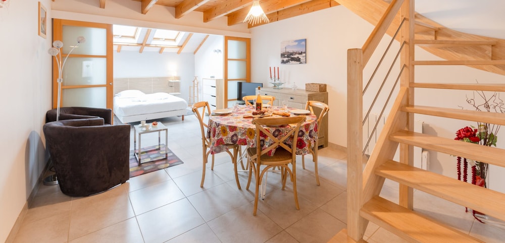 Pretty Rural Gite Near the Golf Course