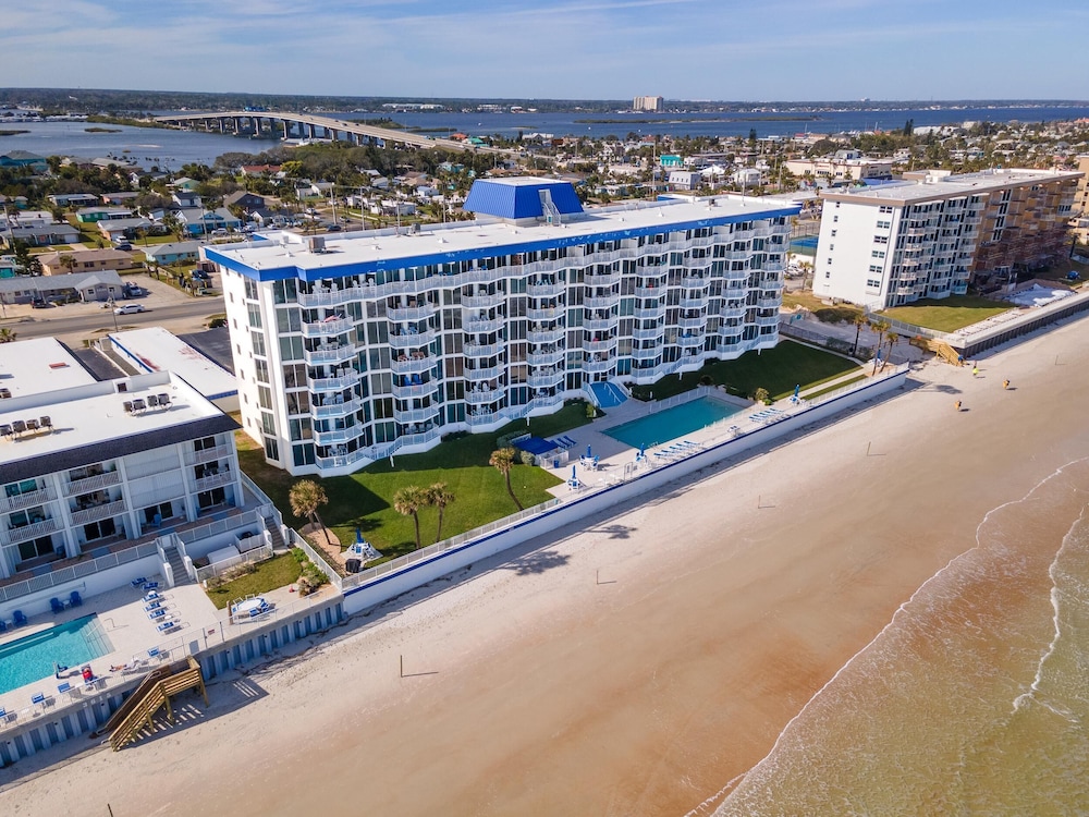 Surfside Club 503