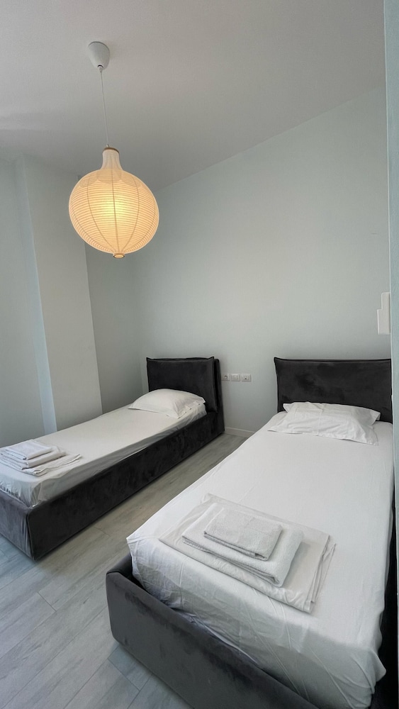Whisky Green Coast Hotel & Apartments