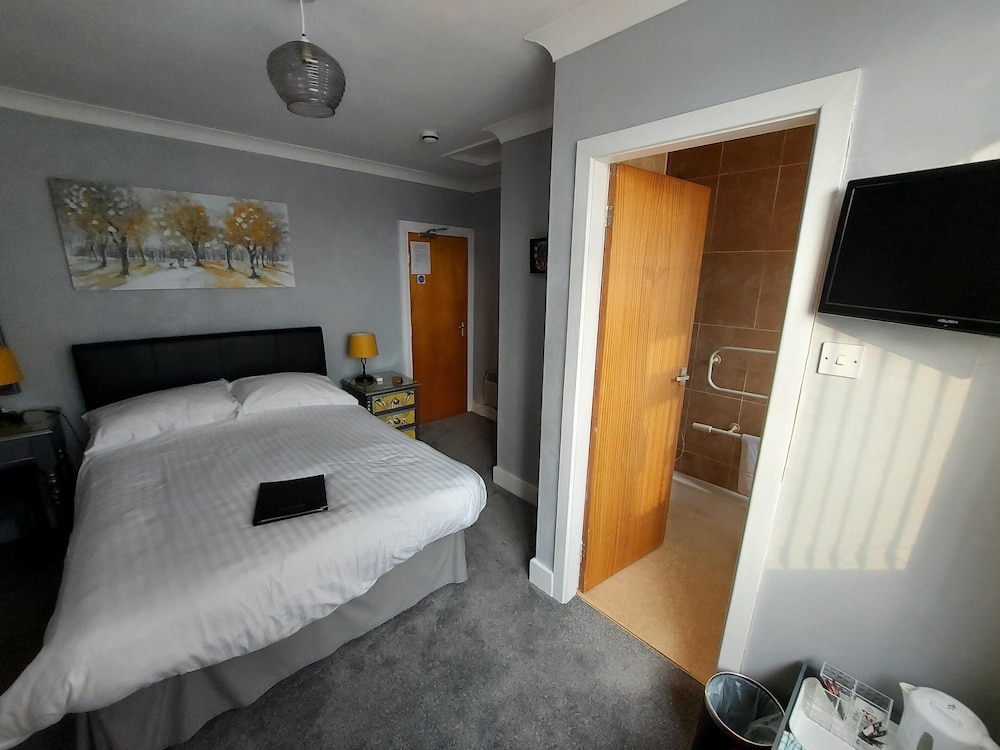 The Hilary Guest House