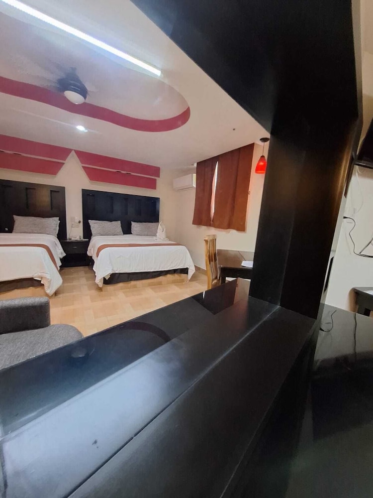 Poza Rica Vacations - Hotel San Rafael Poza Rica - Property Image 3