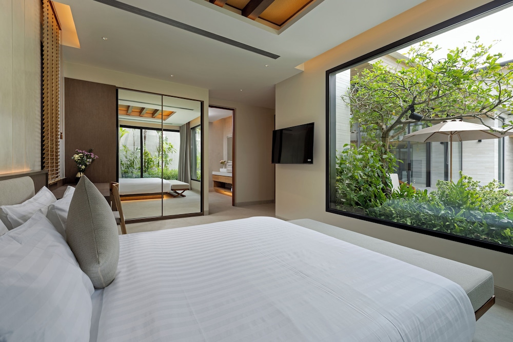 Layana Residence