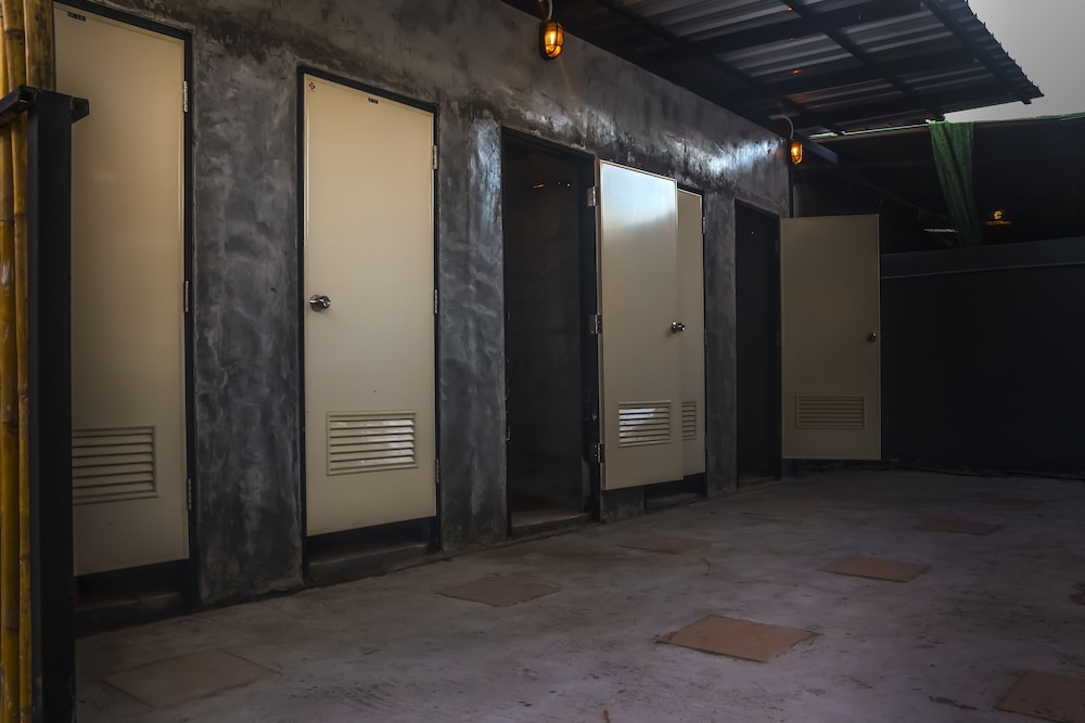 Phanganist Hostel