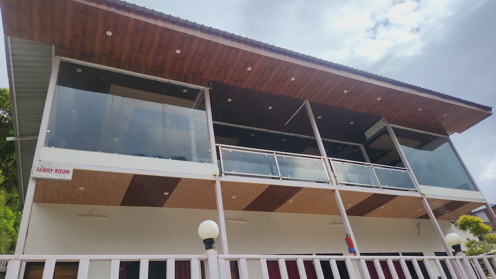 Yamunotri Heli Resort