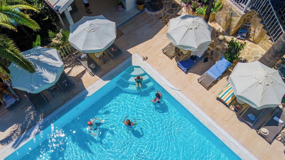 Golden Lighthouse Otel - Image 21
