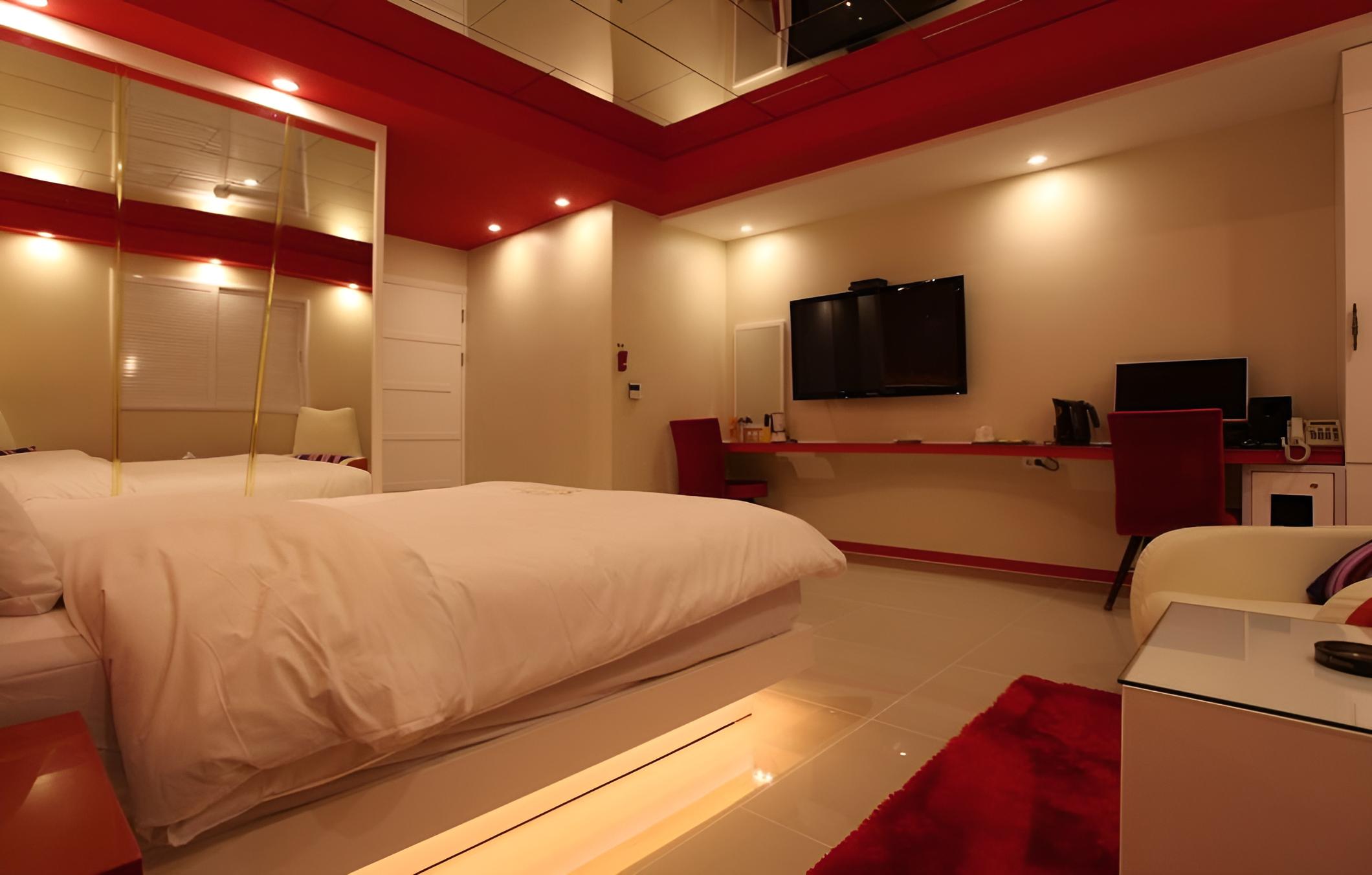 S-Petite Hotel