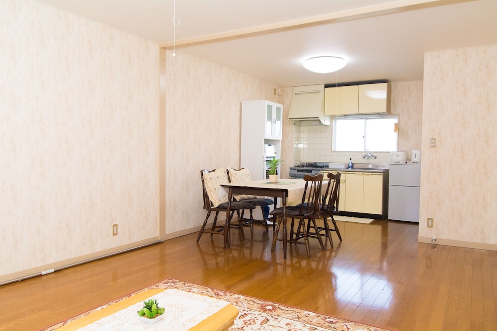 Mark's HOME view 4