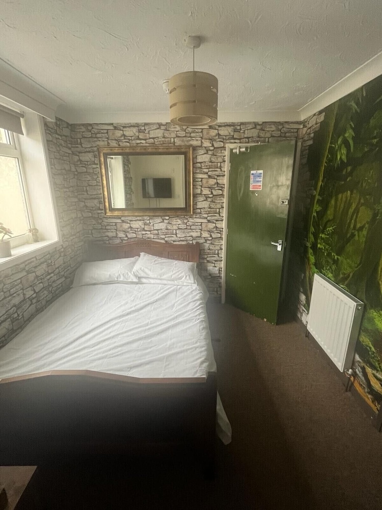 Hotel of Wizrdary view 3