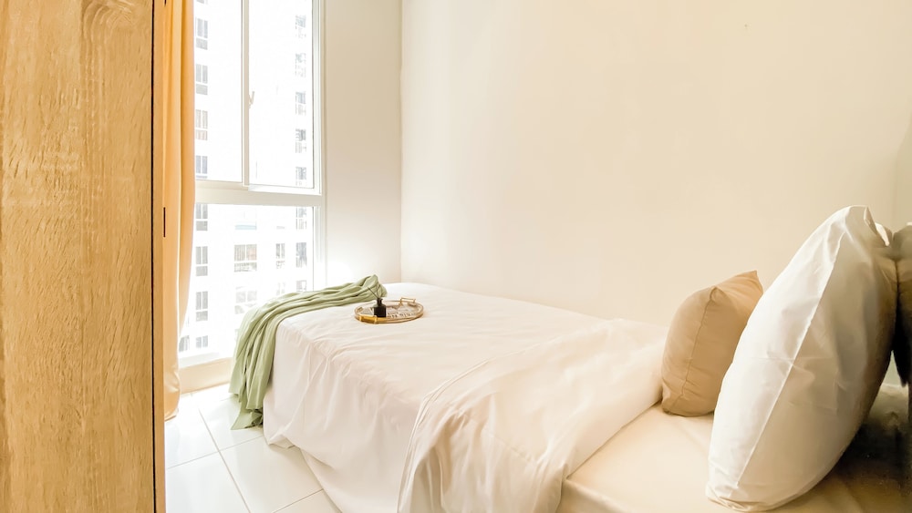 Comfy And Lovely 2Br Apartment Tokyo Riverside Pik 2