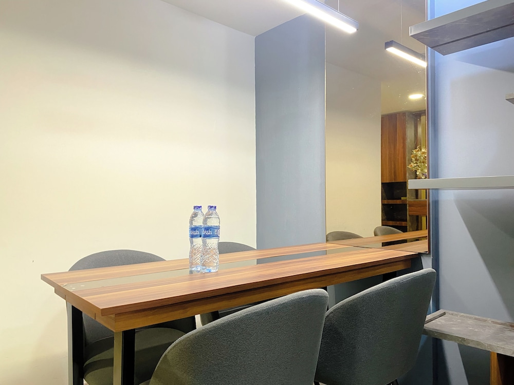 meeting & event spaces