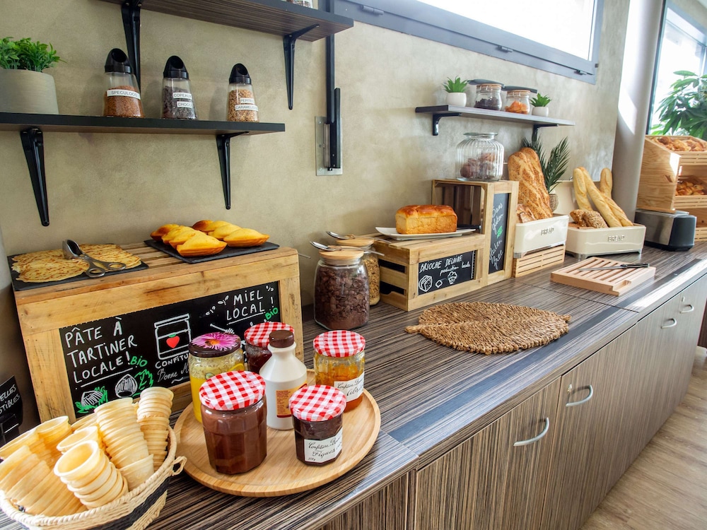 Bourges Vacations - ibis Styles Bourges - Property Image 8