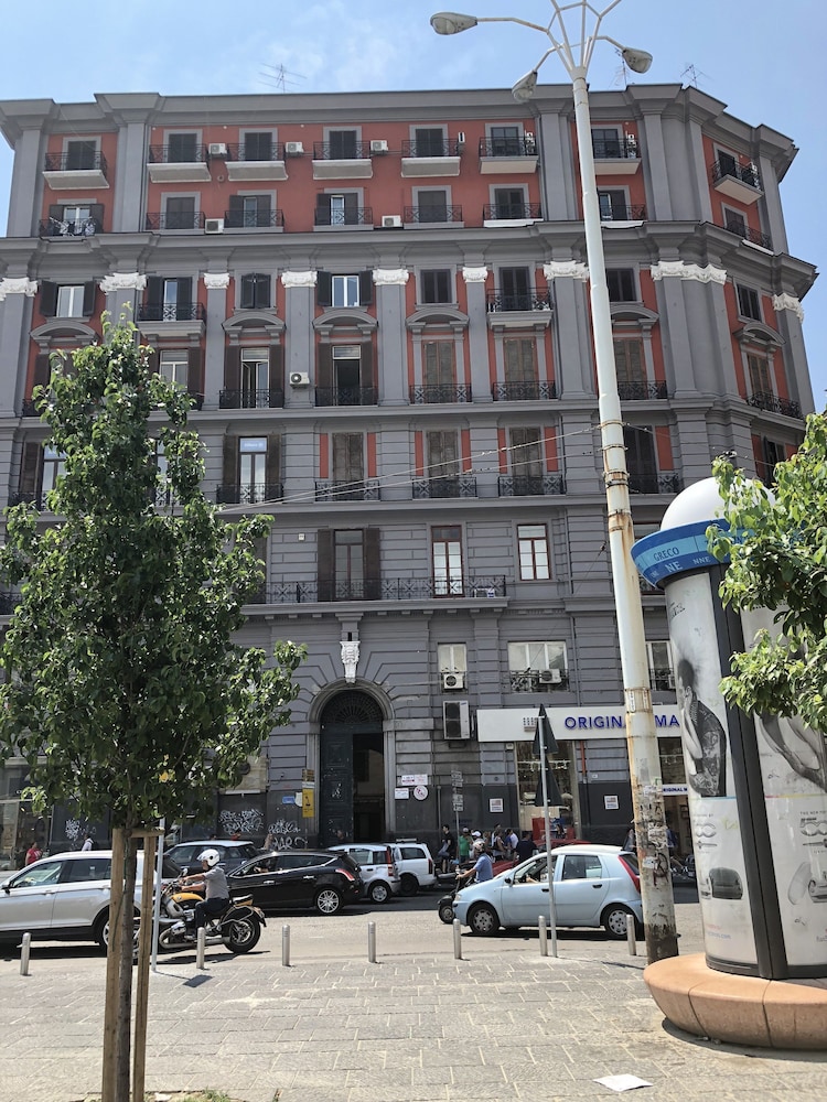 Napoli Garibaldi Luxury