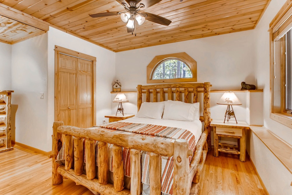 Estes Park Condos - Property Image 130