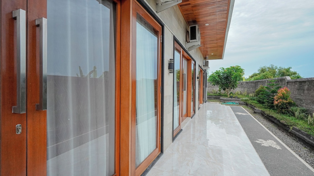 Mona Bali Guest House