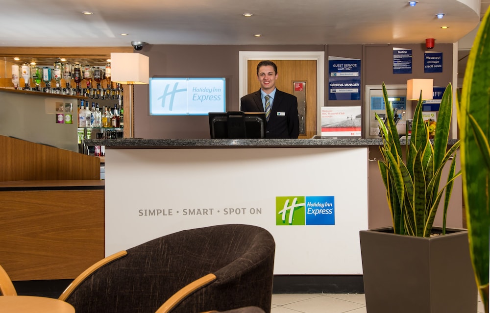 Gloucester Vacations - Holiday Inn Express Gloucester - South, an IHG Hotel - Property Image 4