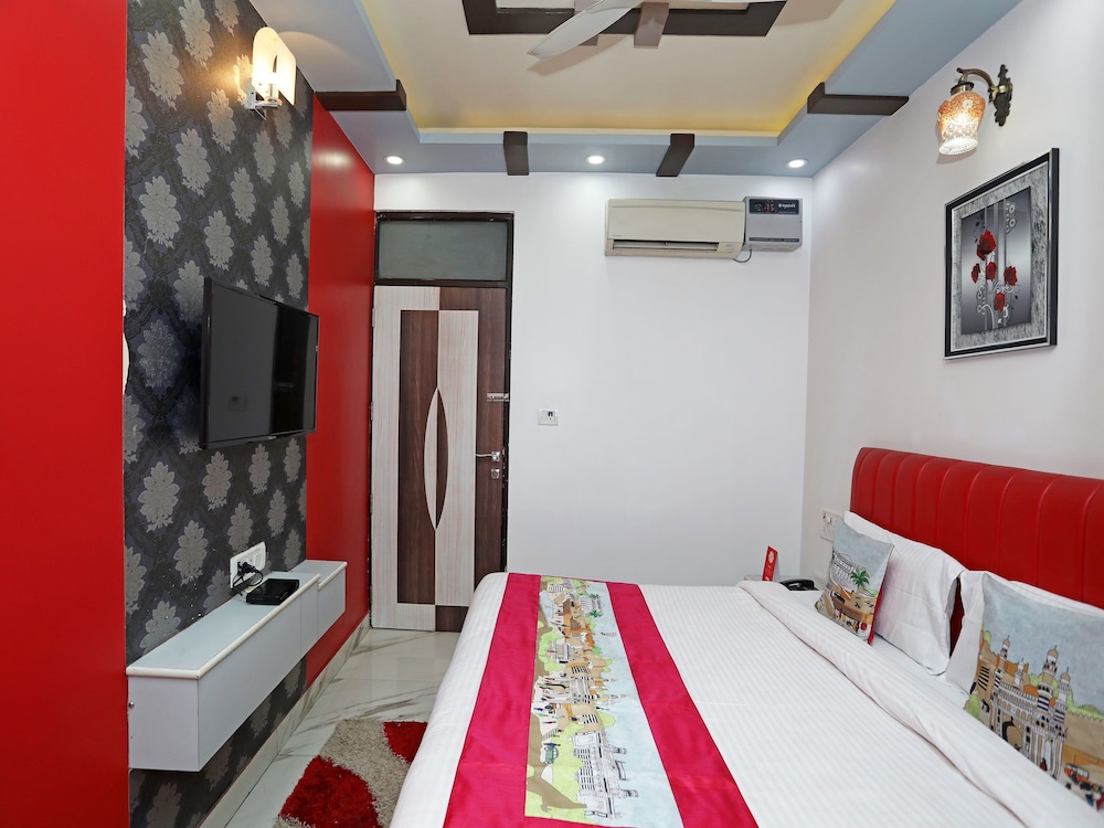 OYO 2629 Hotel Royal Odyssey