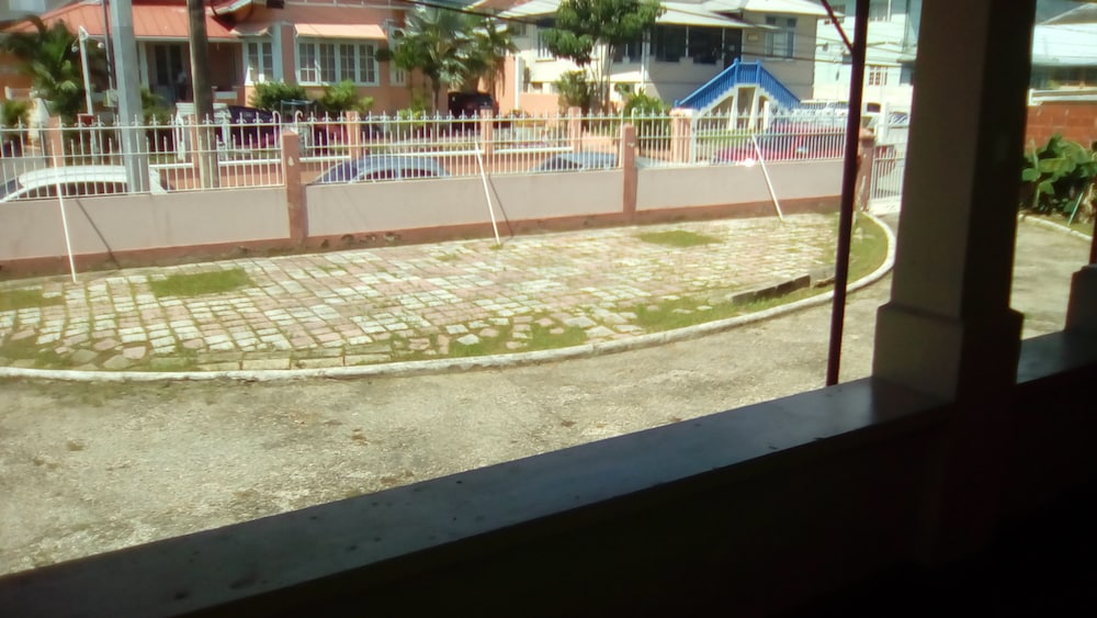 Robert's Guesthouse