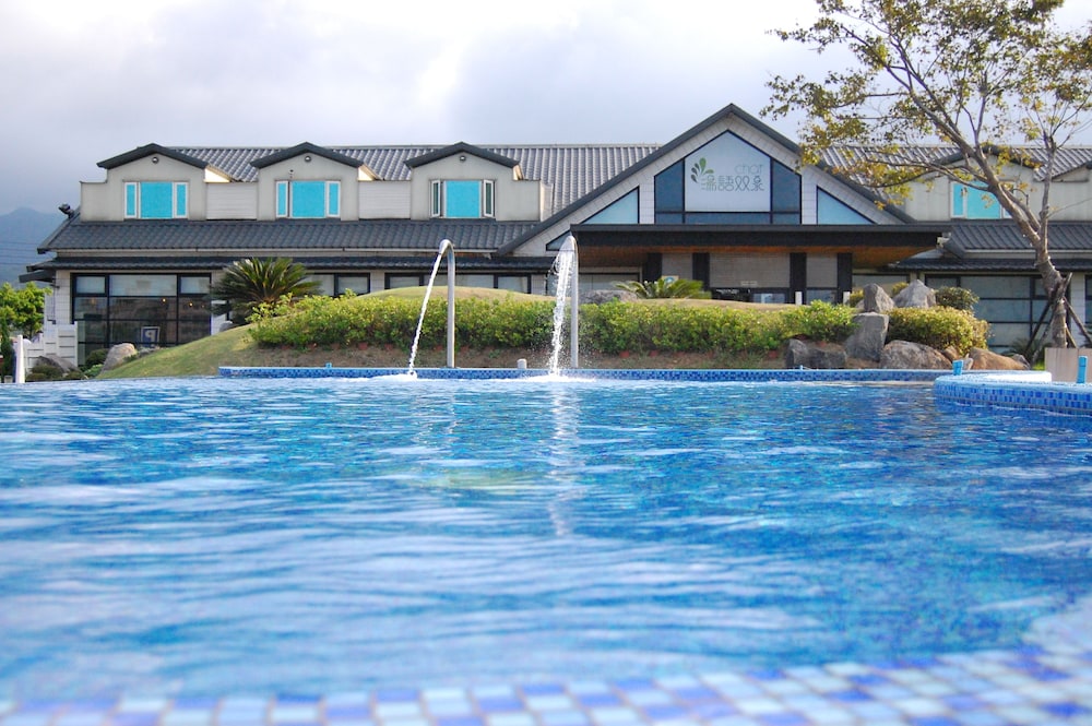 Chat Hot Spring Resort