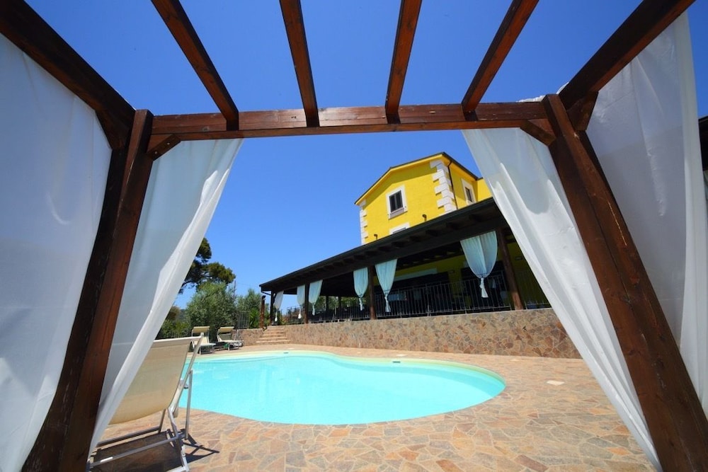Borgo del Nespolo