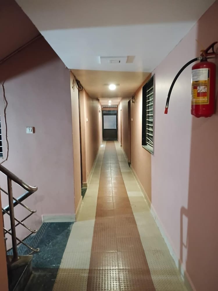 Hotel Keshav