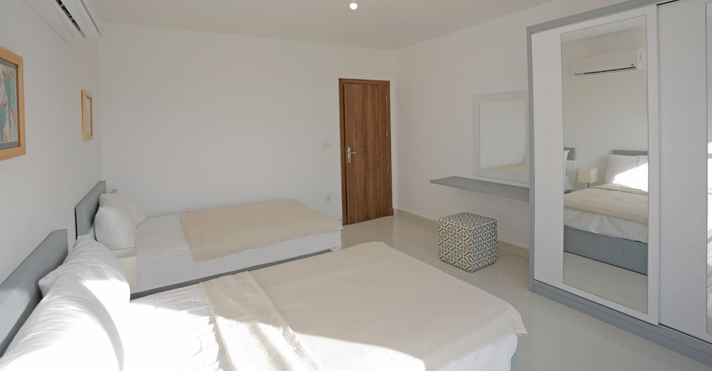 Prime Holidays Amwaj