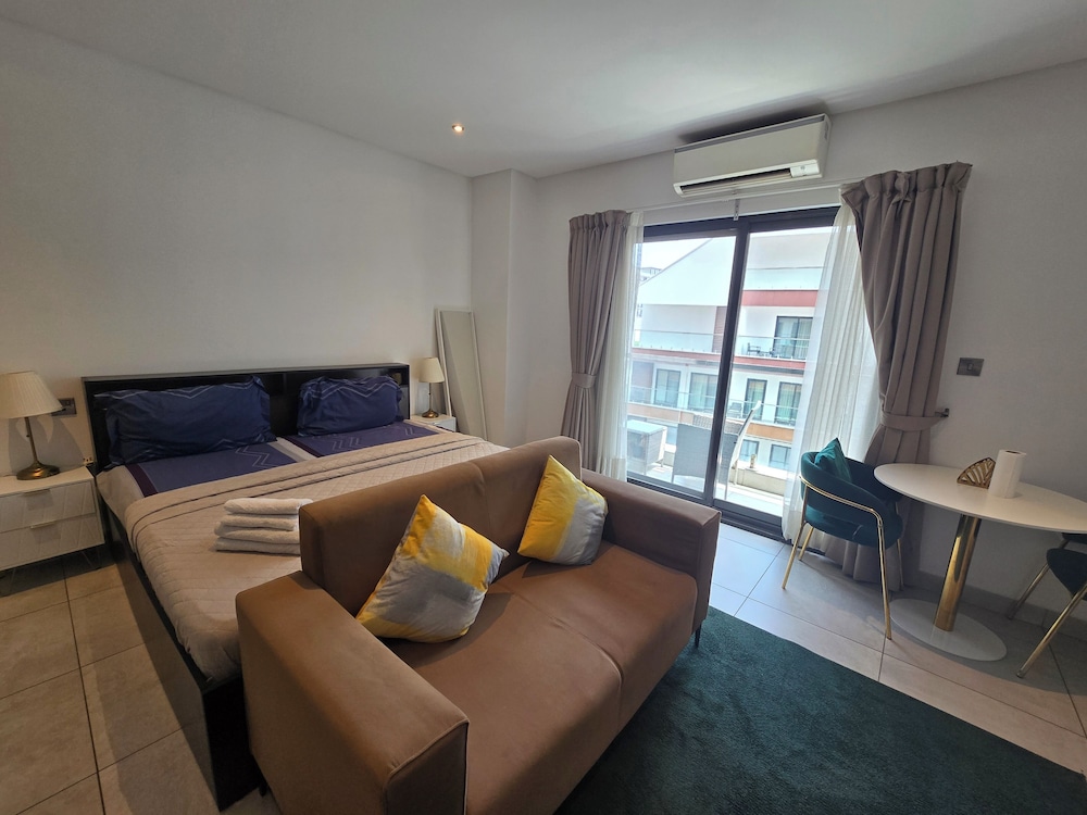 The Signature Apartments Gh