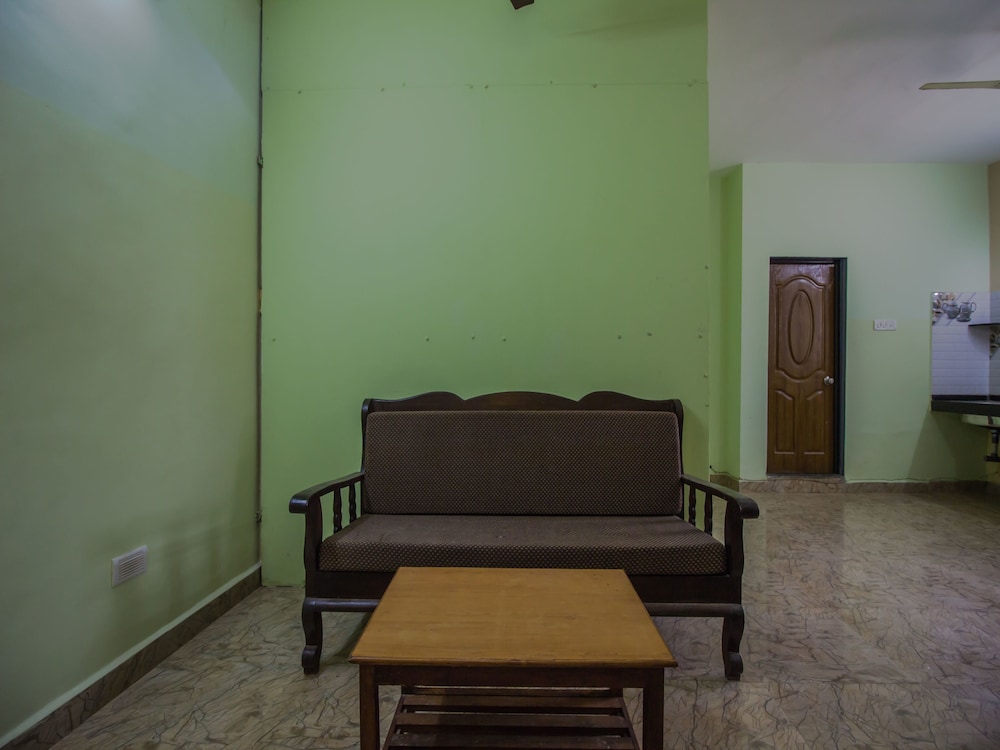OYO 14021 Home 1BHK with Garden Morjim Beach