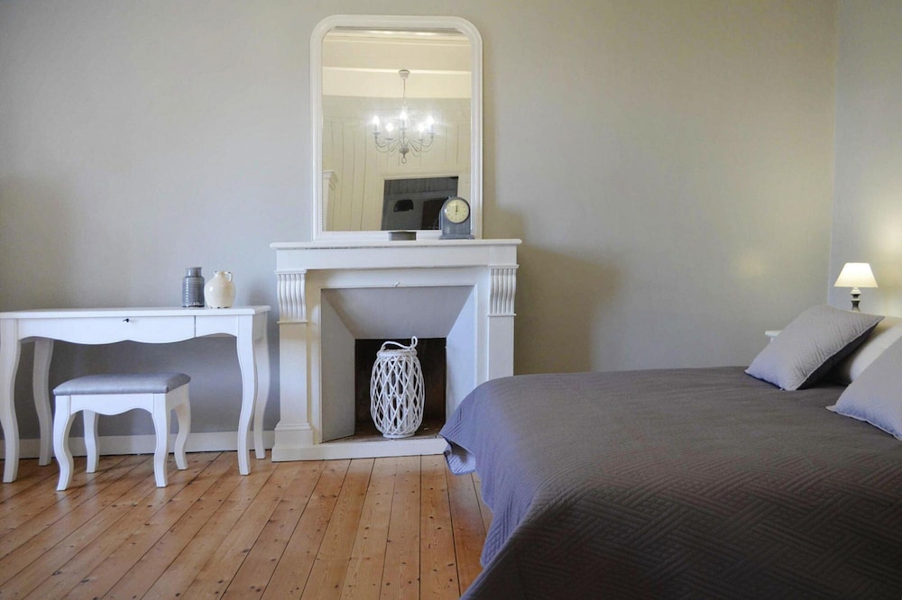 Country House in Porz Bilic Near Sandy Beach