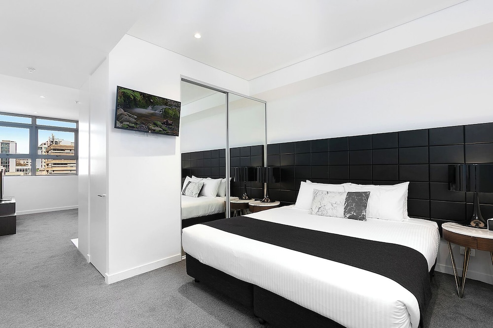 Kozyguru | Chatswood | Convenient 1 Bed Studio Apt