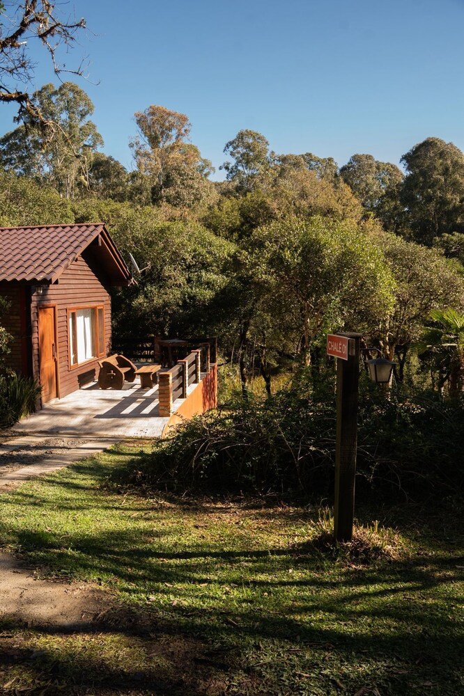 Montanhas do campestre hospedagem