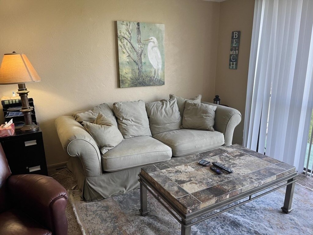 Vantage Pointe 138 - Condo Across The Street In Daytona Beach 1 Bedroom Condo
